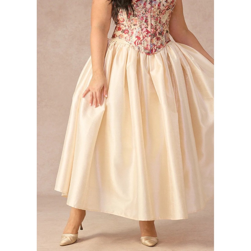 Lace‎ Made Fallen Eros Skirt Champagne Gold Medium New With Tags - Picture 2 of 7